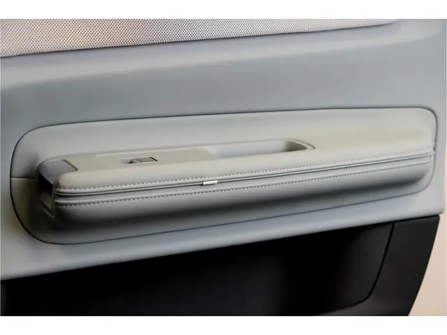 Polestar 4