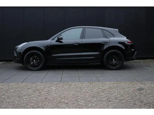 Porsche Macan 2.0 266 PK | NW MODEL | SPORTCHRONO | LEDER | PANO-DAK | MEMORY | STOELVERK. | STOEL/S...