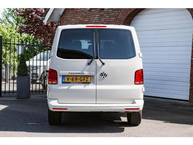 Volkswagen Caravelle