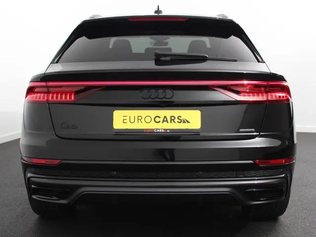 Audi Q8 55 TFSI e quattro Pro Line S Competition Plus | Leder | Carbon Pack | LED | Adaptief cruise...