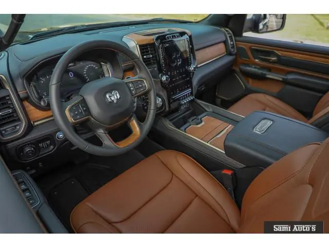 Dodge RAM LONGHORN BRUIN LEDER 5,7L V8 HEMI | VIRTUAL |  HEAD UP | PANODAK | LUCHTVERING | BOM VOL |...