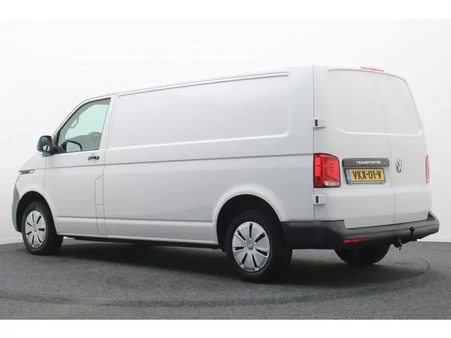 Volkswagen Transporter 2.0 TDI L2H1 28 150PK Trekhaak, Apple Carplay, DAB, Cruise, PDC