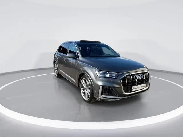 Audi Q7 55 TFSIe 280kW/381PK quattro S Line · Panoramadak · Trekhaak · Luchtvering · 360gr camera ·...