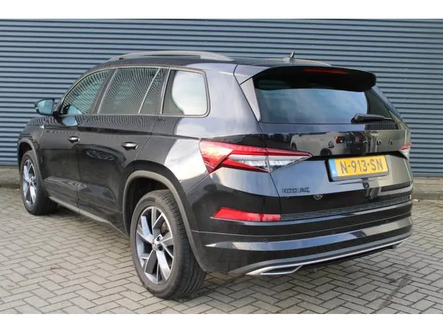 ŠKODA Kodiaq 1.5 TSI Sportline Panoramadak Leer/Alcantara Camera Full-Led