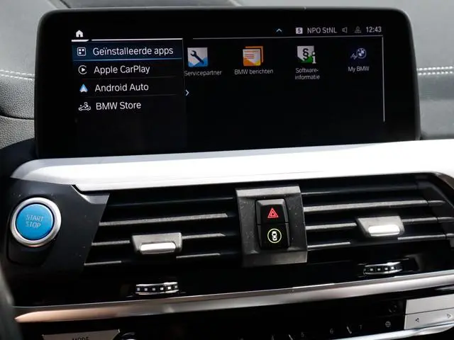 BMW iX3