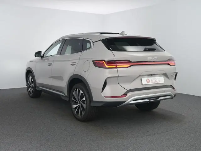 BYD SEAL U