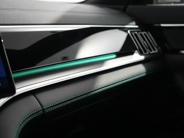 BYD SEAL U