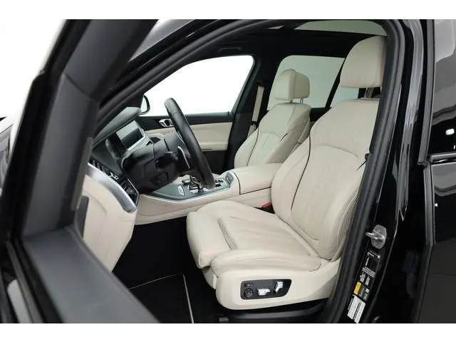 BMW X5 xDrive45e M Sport | SOH 95% | Pano | HUD | Laser | Elek. Trekhaak | Luchtvering | Shadowline...