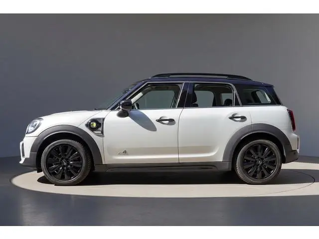 MINI Countryman 1.5 Cooper S E ALL4 Chili / Hybrid / Facelift / Black Pack / Stoelverwarming / Comfo...