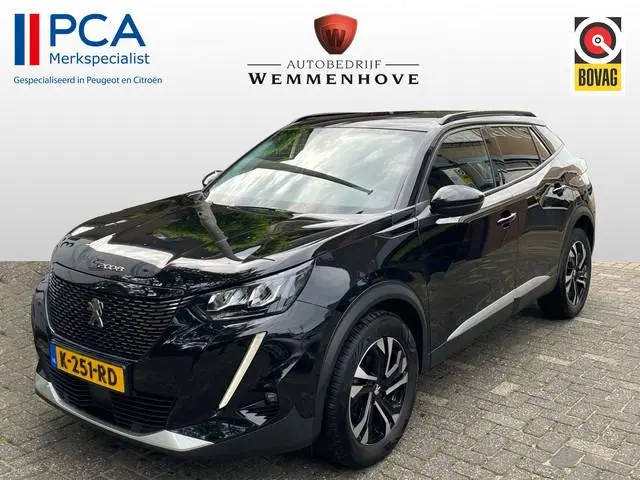 Peugeot 2008 1.2 PureTech Blue Lease Allure