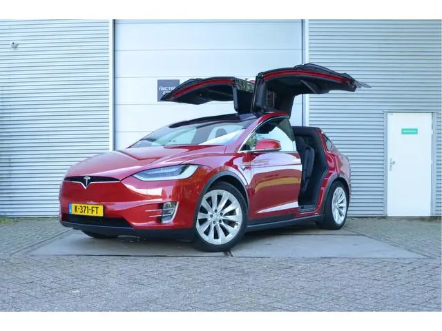 Tesla Model X