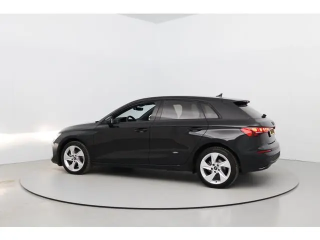 Audi A3 Sportback 40 TFSI e Advanced edition 204pk | Navigatie | Parkeercamera | Adaptieve cruise co...