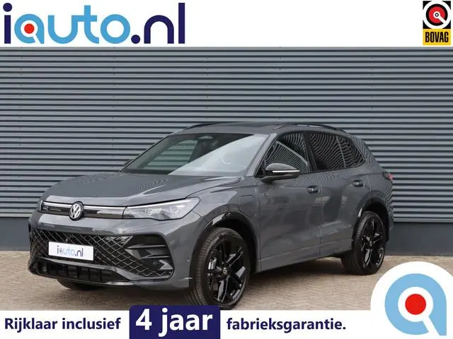 Volkswagen Tiguan 1.5 eHybrid 272pk R-Line Black Style Pano/IQ.Light HD/360/Keyless/Headup/ACC/DCC/...