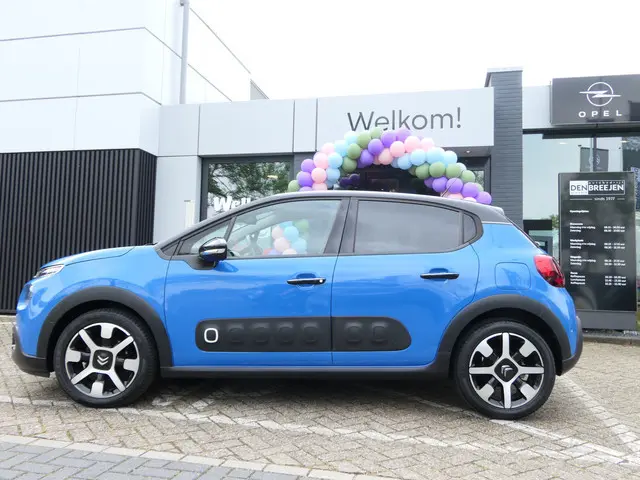 Citroën C3 1.2 PureTech S&S Shine | Camera | Dodehoek detectie | Navigatie