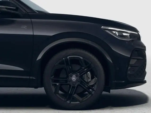 Volkswagen Tiguan R-Line Edition 1.5 eHybrid 272 PK 6 versn. DSG · Black Style Pakket · Panoramaschu...