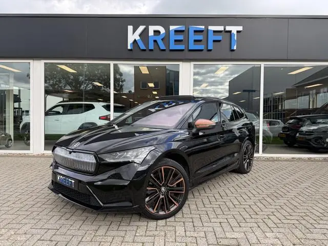 ŠKODA Enyaq iV 80X Founders edition | Sportline SOH 95%