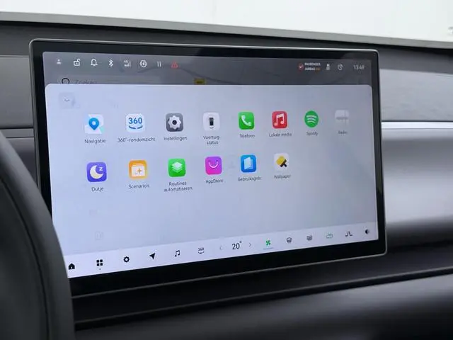 Leapmotor C10