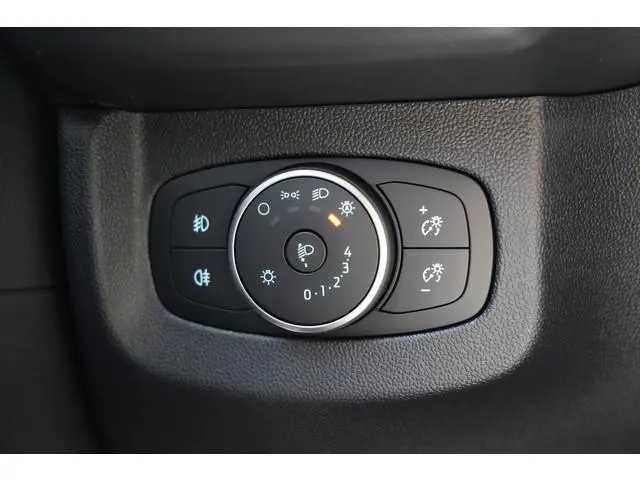 Ford E-Transit Courier