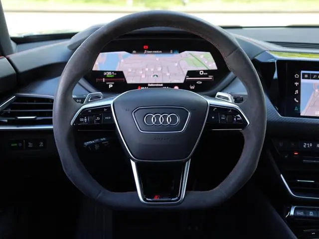 Audi e-tron GT