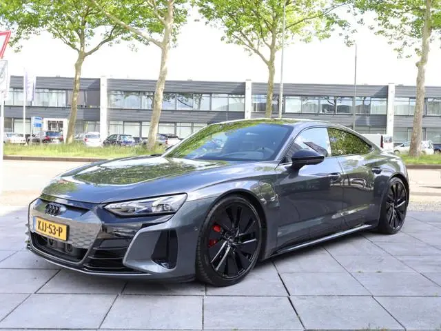 Audi e-tron GT