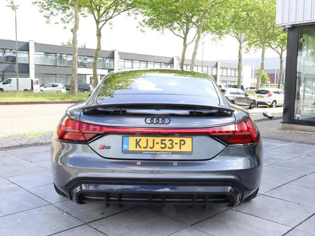 Audi e-tron GT
