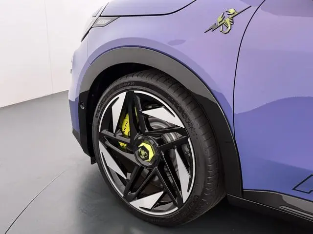 Abarth 600e