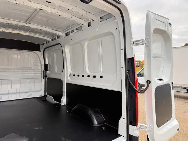 Maxus eDeliver9
