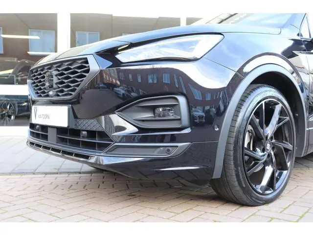 SEAT Tarraco 1.5 TSI FR Business Intense 7p. Zeer compleet, trekhaak wegklapbaar, panoramadak, leder...