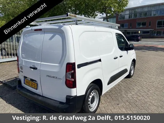 Toyota PROACE CITY 1.5 D-4D Navigator | Apple Carplay & AndoidAUTO | Navigatie | Camera |