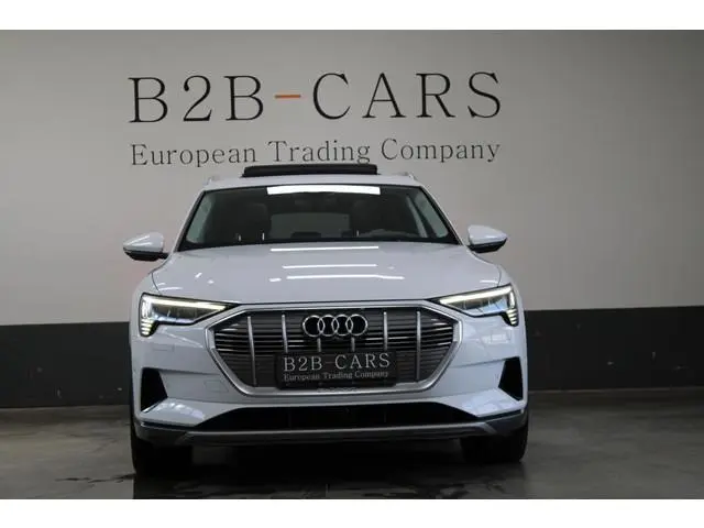 Audi e-tron e-tron 55 quattro 95 kWh | SOH 89,9 % | Panorma | Head-up | B&O | Leder