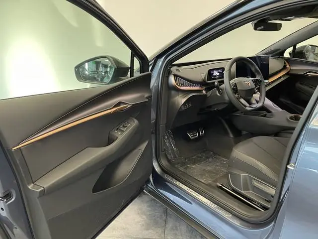 Cupra Tavascan