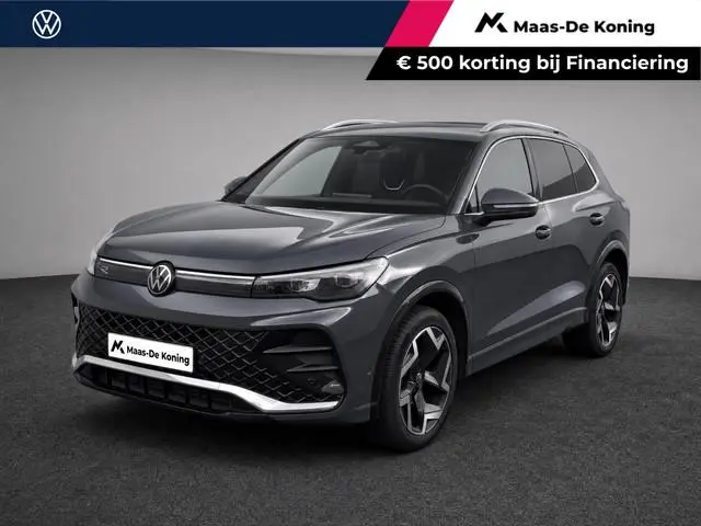 Volkswagen Tiguan 1.5 eTSI 150pk R-Line Business · Camera · Wegklapbare Trekhaak · Apple/Android Car...