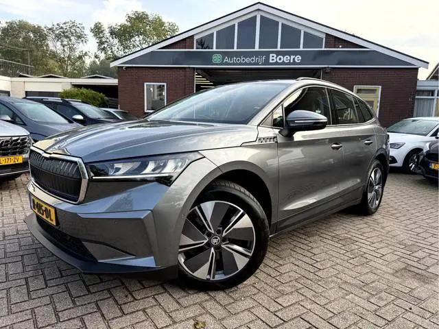 ŠKODA Enyaq iV 60 SOH 93.4%, Camera, App Connect, Sfeerverlichting