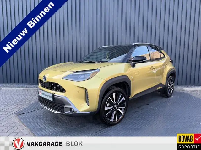Toyota Yaris Cross 1.5 Hybrid AWD Launch Edition | Pano dak | Vol leer | Head-up | JBL | 10 jr GARAN...