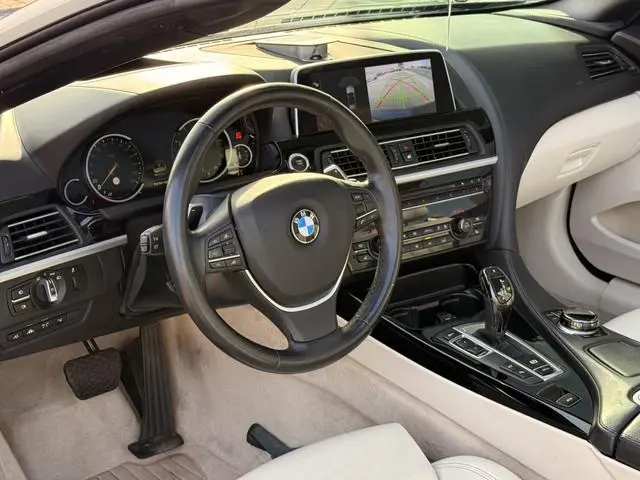BMW 6-serie Cabrio 650i High Executive | Bang & Olufsen | Head-Up | ACC | Leder | Stoelverwarming |