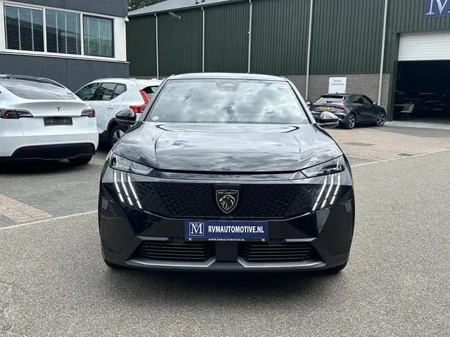 Peugeot e-3008 Allure 73 kWh SOH 94%| 3 FASE |  DIRECT LEVERBAAR RIJKAAR GEMAAKT BIJ DE PEUGEOT DEAL...