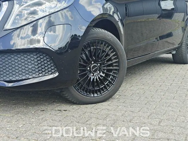 Mercedes-Benz EQV Lang Avantgarde MBUX 360° Camera Navi Leder