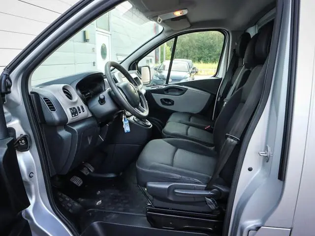 Renault Trafic 1.6 dCi T29 L2H1 Comfort | Airco | Navi | Cruise | Trekhaak | Pdc |