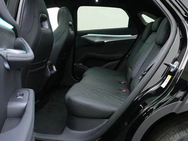 BYD SEALION