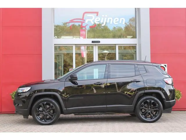 Jeep Compass 4xe 240PK Plug-in Hybrid ELECTRIC UPLAND | LAGE KM STAND! | NAVIGATIE | DRAADLOZE APPLE...