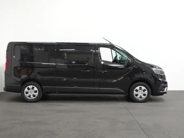 Renault Trafic 2.0 Blue dCi 150PK T30 L2H1 Advance Automaat Airco Bluetooth Cruise PDC Trekhaak