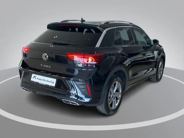 Volkswagen T-Roc 1.5TSI/150PK R-Line DSG · Trekhaak · Navigatie · Camera + Parkeersensoren · Stoelve...