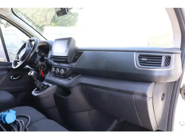 Nissan Primastar
