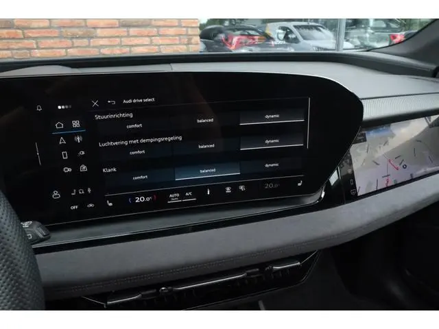 Audi SQ6 e-tron