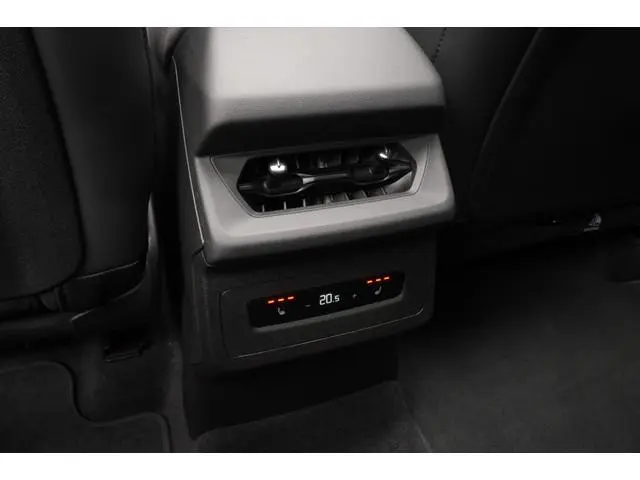 Audi SQ6 e-tron