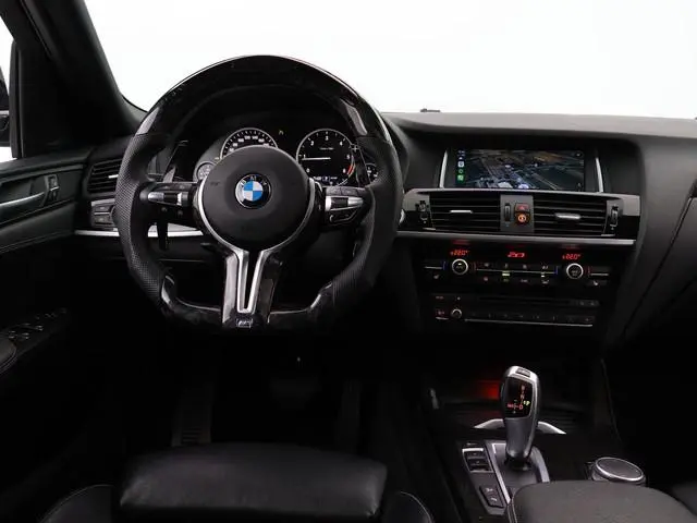 BMW X4 xDrive20d 190 PK M-SPORT + SCHUIFDAK | HEAD-UP | 360 CAMERA | APPLE CARPLAY | LEDER