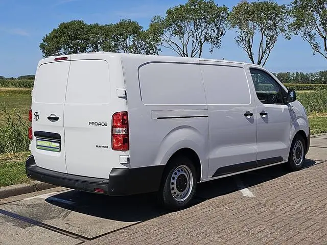 TOYOTA PRO-ACE ELECTRIC snellaad 345km wltp