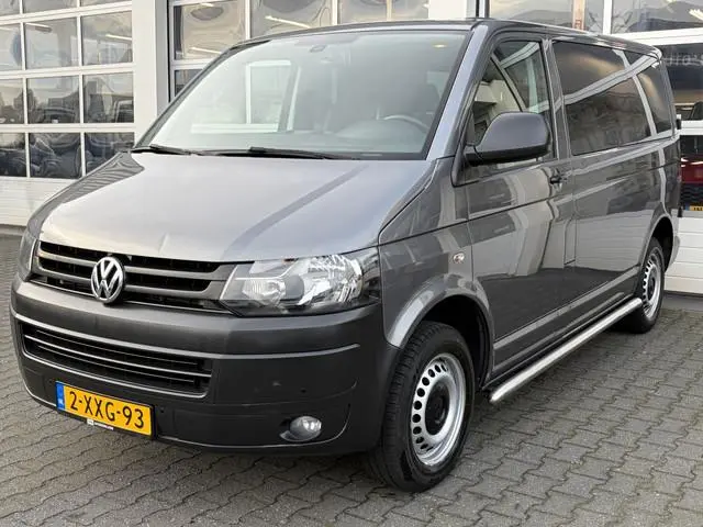 Volkswagen Transporter Kombi 2.0 TDI DSG Automaat 140pk BTW en BPM vrij Airco Cruise control Navigat...