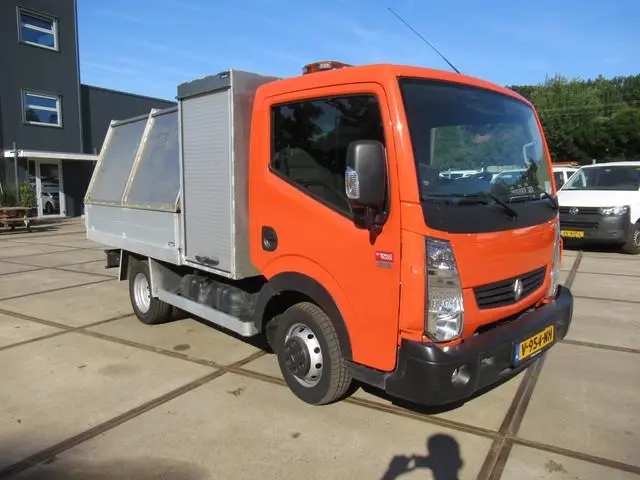 Renault Maxity