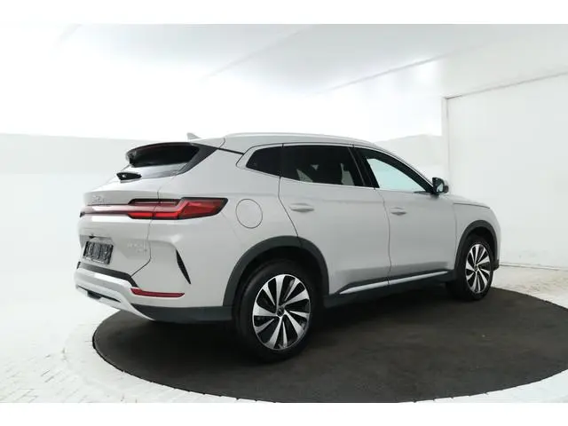 byd SEAL U 1.5 T DM-i AWD Design 4x4 plug in hybrid!